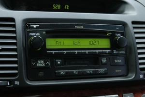 Седан Toyota Camry 2004 года, 878000 рублей, Солонцы