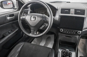 Седан Honda Accord 2004 года, 929000 рублей, Барнаул