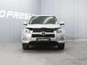 Внедорожник Toyota RAV4 2011 года, 1690000 рублей, Омск
