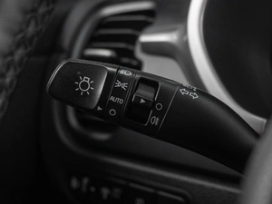 Хетчбэк Kia Rio X 2022 года, 1659000 рублей, Тюмень