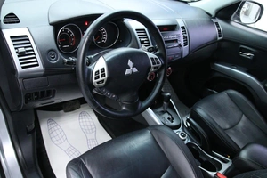 Внедорожник Mitsubishi Outlander 2010 года, 1378000 рублей, Солонцы