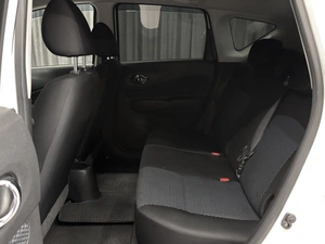 Хетчбэк Nissan Note 2014 года, 880000 рублей, Красноярск