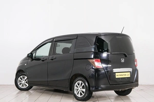 Минивэн Honda Freed 2011 года, 989000 рублей, Красноярск