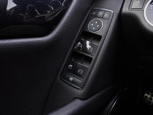 Седан Mercedes-benz C-класс 2011 года, 1590000 рублей, Волгоград