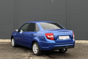 Седан ВАЗ (LADA) Granta 2018 года, 600000 рублей, Солонцы