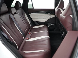 Внедорожник Geely Monjaro 2023 года, 3178444 рублей, Москва