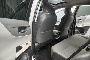 Внедорожник Toyota Venza 2023 года, 5190000 рублей, Красноярск