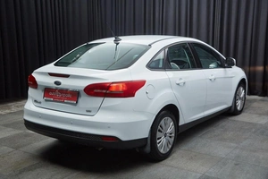 Седан Ford Focus 2018 года, 997000 рублей, Красноярск