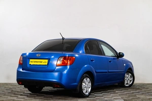 Седан Kia Rio 2011 года, 419000 рублей, Сургут