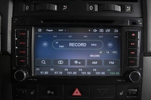 Внедорожник Volkswagen Touareg 2006 года, 1020000 рублей, Омск