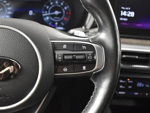 Седан Kia K5 2020 года, 1869900 рублей, Казань