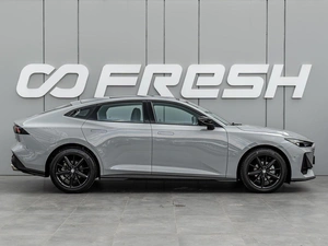 Лифтбек Changan UNI-V 2024 года, 2375000 рублей, Краснодар