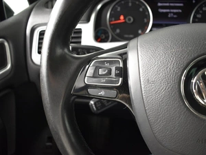 Внедорожник Volkswagen Touareg 2015 года, 2796100 рублей, Казань