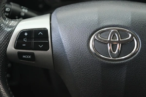 Седан Toyota Corolla 2011 года, 1239000 рублей, Омск