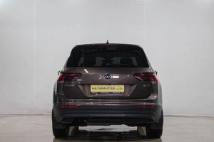 Внедорожник Volkswagen Tiguan 2019 года, 3099000 рублей, Новокузнецк