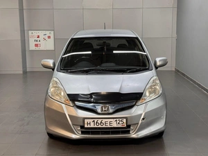 Хетчбэк Honda Fit 2011 года, 697000 рублей, Красноярск