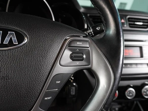 Седан Kia Rio 2015 года, 1124000 рублей, Воронеж