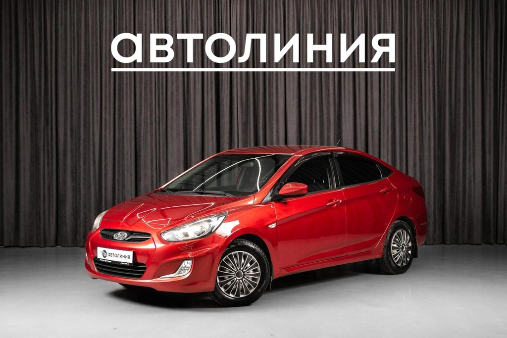 Седан Hyundai Solaris 2012 года, 989000 рублей, Красноярск