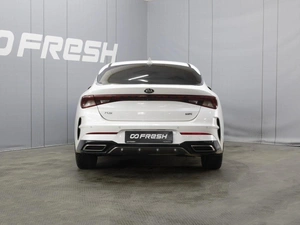 Седан Kia K5 2021 года, 2640000 рублей, Омск