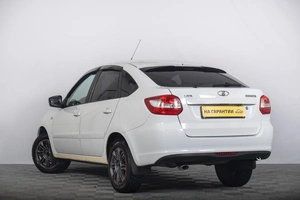 Лифтбек ВАЗ (LADA) Granta 2015 года, 499000 рублей, Томск