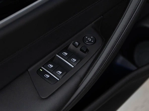 Седан BMW 5 серия 2019 года, 3974444 рублей, Москва