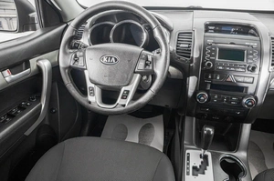Внедорожник Kia Sorento 2012 года, 1599000 рублей, Барнаул