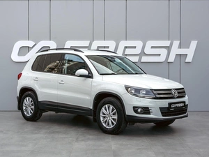 Внедорожник Volkswagen Tiguan 2015 года, 1690000 рублей, Краснодар