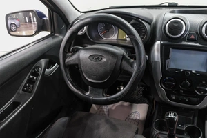 Седан ВАЗ (LADA) Granta 2015 года, 699000 рублей, Новокузнецк