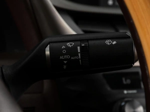 Седан Lexus ES 2019 года, 2949000 рублей, Тюмень