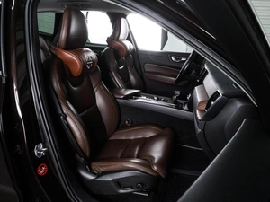 Внедорожник Volvo XC60 2018 года, 3197000 рублей, Воронеж