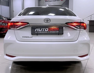 Седан Toyota Corolla 2019 года, 1587000 рублей, Солонцы