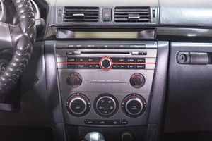 Седан Mazda 3 2006 года, 769000 рублей, Томск