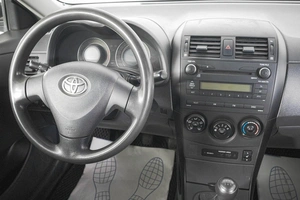 Седан Toyota Corolla 2008 года, 709000 рублей, Кемерово