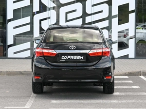 Седан Toyota Corolla 2013 года, 1396000 рублей, Волгоград