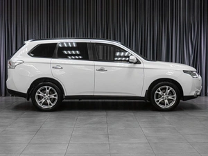 Внедорожник Mitsubishi Outlander 2013 года, 1643000 рублей, Тюмень