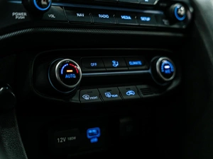 Хетчбэк Hyundai Veloster 2020 года, 3100000 рублей, Красноярск