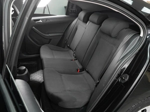 Седан Volkswagen Jetta 2013 года, 1259000 рублей, Тюмень