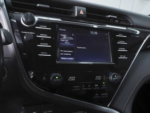 Седан Toyota Camry 2020 года, 2650000 рублей, Ростов-на-Дону