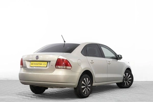 Седан Volkswagen Polo 2013 года, 799000 рублей, Барнаул