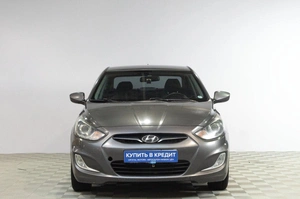 Седан Hyundai Solaris 2014 года, 859000 рублей, Челябинск