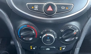 Седан Hyundai Solaris 2015 года, 959000 рублей, Абакан