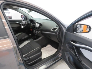 Универсал ВАЗ (LADA) Vesta 2019 года, 1040000 рублей, Калуга