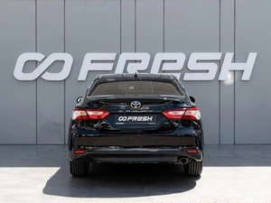 Седан Toyota Camry 2019 года, 2498000 рублей, Краснодар