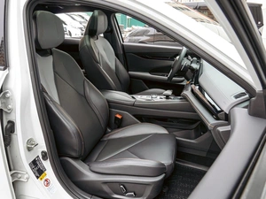 Лифтбек Changan UNI-V 2023 года, 2450000 рублей, Краснодар