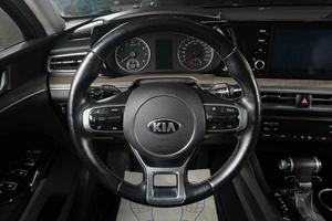 Седан Kia K5 2020 года, 2349000 рублей, Тюмень