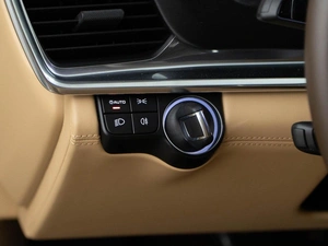 Лифтбек Porsche Panamera 4 2022 года, 12296900 рублей, Москва