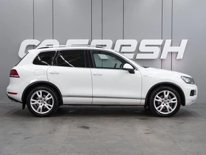 Внедорожник Volkswagen Touareg 2014 года, 1749000 рублей, Воронеж