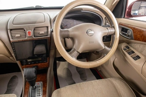 Седан Nissan Bluebird Sylphy 2004 года, 489000 рублей, Барнаул