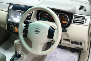 Седан Nissan Tiida 2006 года, 598000 рублей, Солонцы