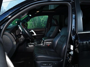 Внедорожник Toyota Land Cruiser 2019 года, 7899999 рублей, Тверь